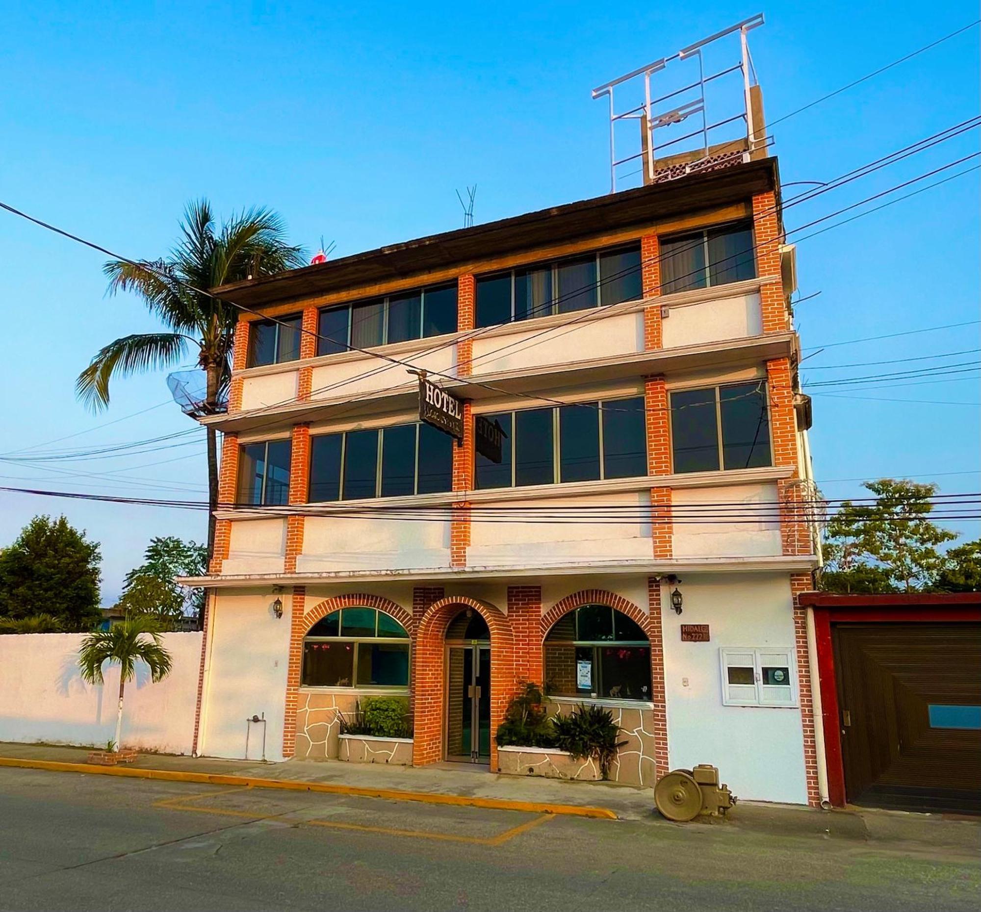 Hotel Cosoleacaque Centro Exterior photo